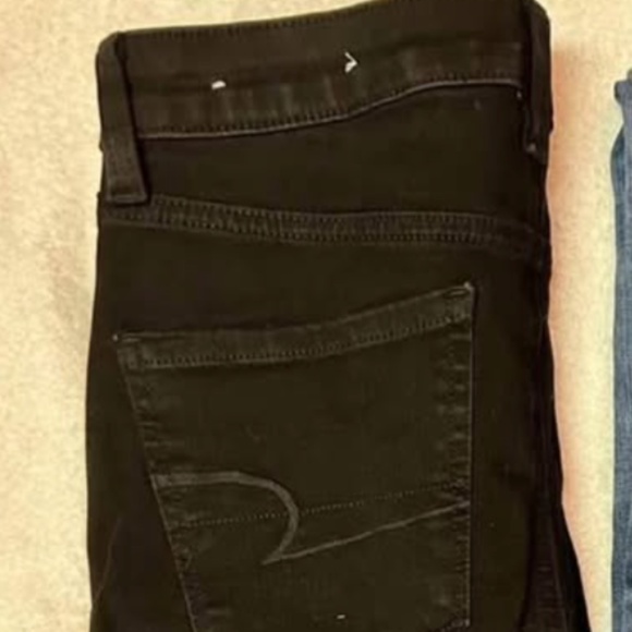 AE Dream Jean Like New! - Picture 1 of 3